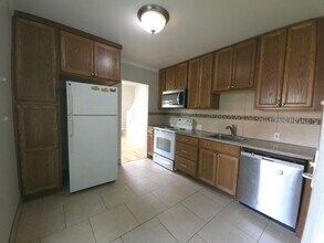 896 18th St in Boulder, CO - Building Photo - Building Photo