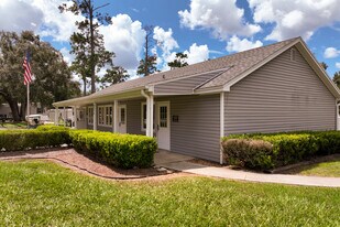 Bayhead MHP in Tallahassee, FL - Building Photo