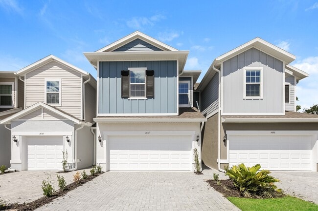property at 1476 Tristar Dr