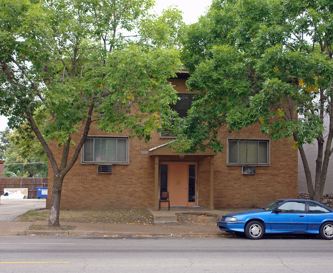 3215 Morganford Rd in St. Louis, MO - Building Photo - Building Photo