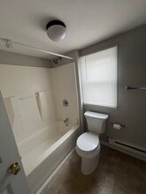 1020 McAlpine St, Unit 2nd Floor in Avoca, PA - Building Photo - Building Photo