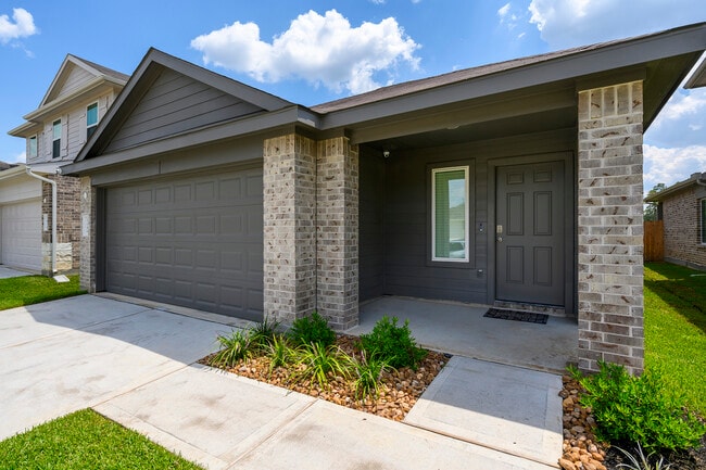 property at 5414 Magnolia Heath Ln