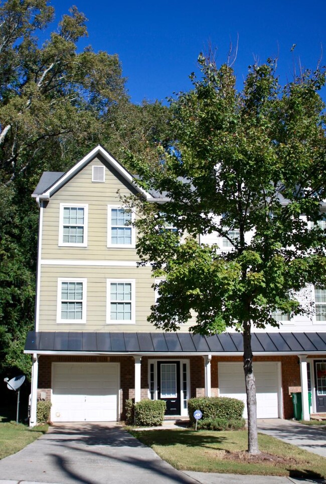 property at 1701 Redan W