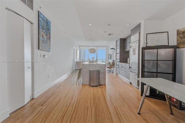 900 Biscayne Blvd, Unit 4308 in Miami, FL - Foto de edificio - Building Photo