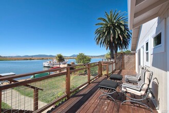 152 Bahama Reef in Novato, CA - Building Photo - Building Photo