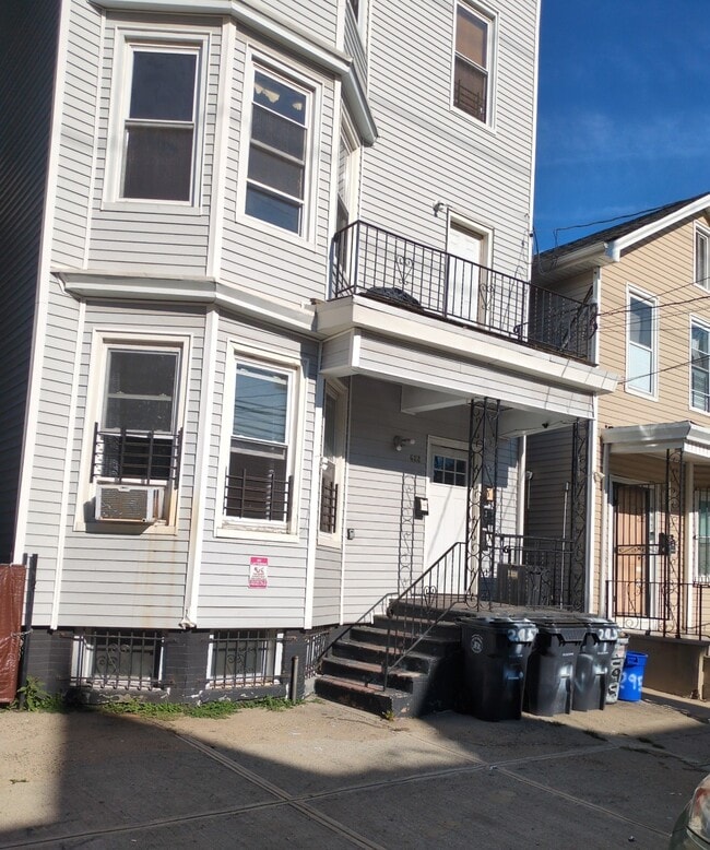 property at 295 S 9th St