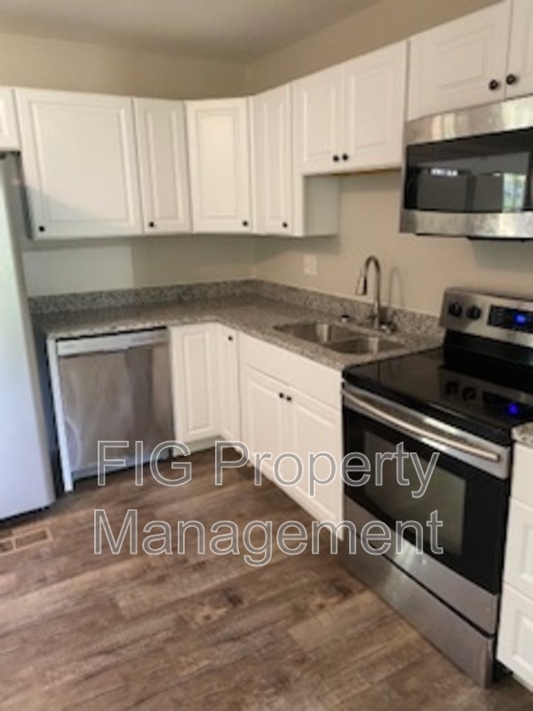 property at 4610 Sullivan Rd