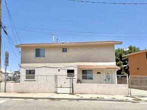 407 Nichols Rd in El Paso, TX - Building Photo - Building Photo