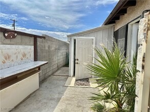 4317 W Oakey Blvd in Las Vegas, NV - Building Photo - Building Photo