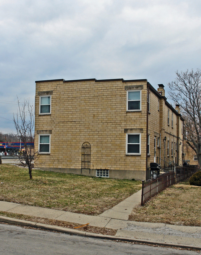 2436-2442 S Dixie Dr in Kettering, OH - Foto de edificio - Building Photo