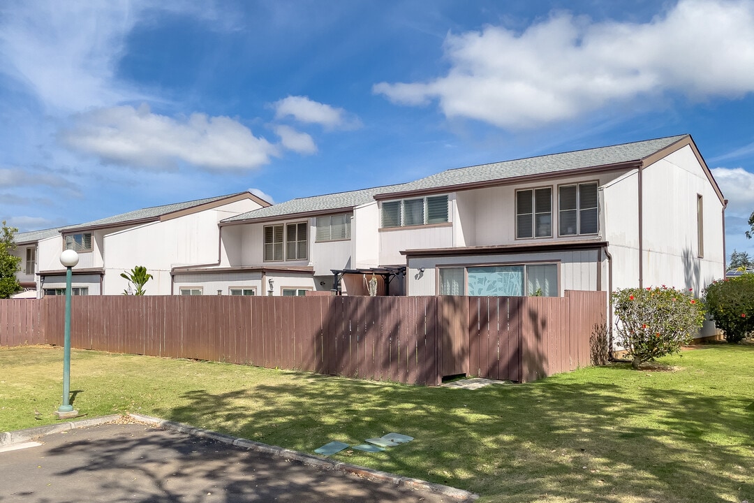 Mililani Town Houses in Mililani, HI - Building Photo