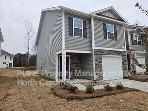 4125 Lurelin Ln in Charlotte, NC - Building Photo - Building Photo