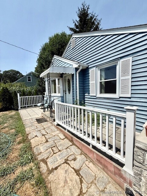 property at 33 Fairfield St