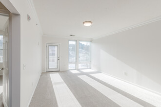 Bright Oaks in Oakdale, PA - Foto de edificio - Interior Photo