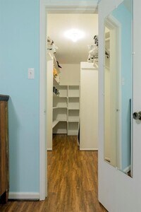 357 N Post Oak Ln photo'