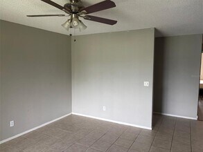 4314 Pershing Pointe Pl in Orlando, FL - Building Photo - Building Photo