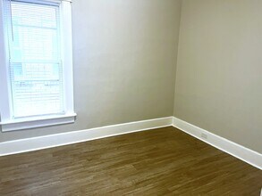 820 Wayne St, Unit 1 in Erie, PA - Building Photo - Building Photo
