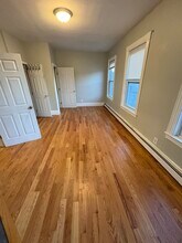 12 O St, Unit 3 in Boston, MA - Foto de edificio - Building Photo