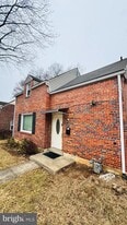 1111 Dennis Ave in Silver Spring, MD - Building Photo