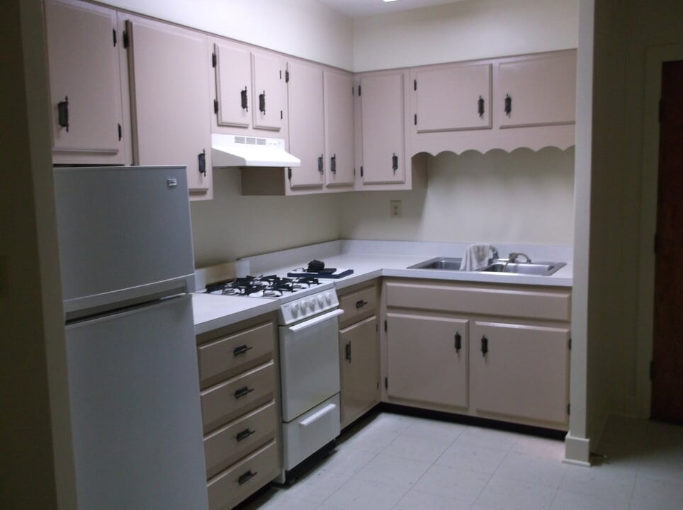 307 E Dominick St, Unit 33 in Rome, NY - Building Photo