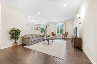 4105 Winslow Ct in Aurora, IL - Foto de edificio - Building Photo