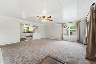 4741 Fleming Way in Olivehurst, CA - Building Photo - Building Photo