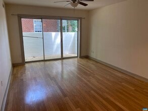 1521 Virginia Ave in Charlottesville, VA - Building Photo - Building Photo