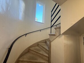 11924 Magnolia Blvd in Los Angeles, CA - Building Photo - Building Photo