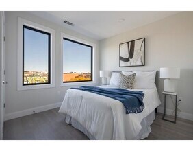 152 Liverpool St-Unit -404 in Boston, MA - Foto de edificio - Building Photo