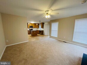 9 Kimberly Dr in Stafford, VA - Building Photo - Building Photo