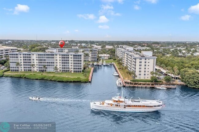 1 Harbourside Dr in Delray Beach, FL - Building Photo - Building Photo
