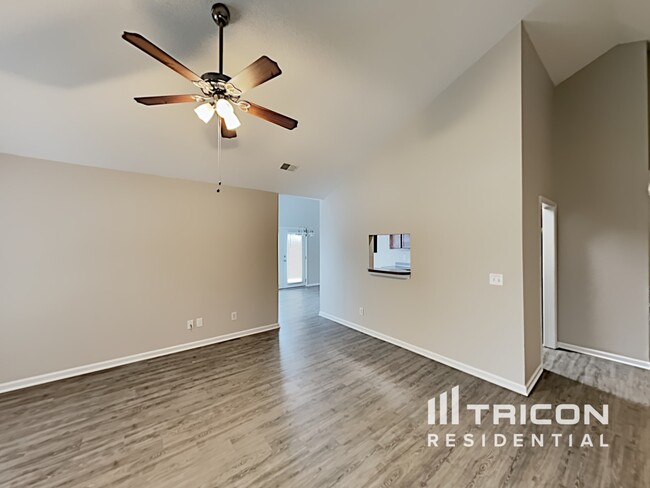 1323 May Oak Cir in Columbia, SC - Building Photo - Building Photo
