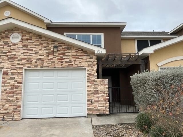 2619 San Isidro Pkwy in Laredo, TX - Building Photo