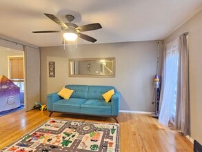 579 Scott Ln in Romeoville, IL - Building Photo - Building Photo