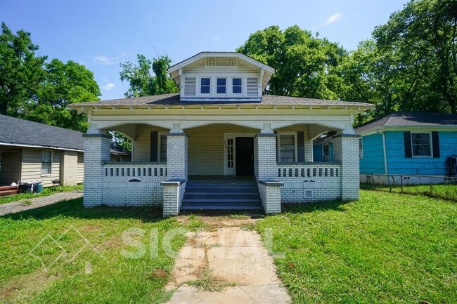 property at 4335 Jackson St