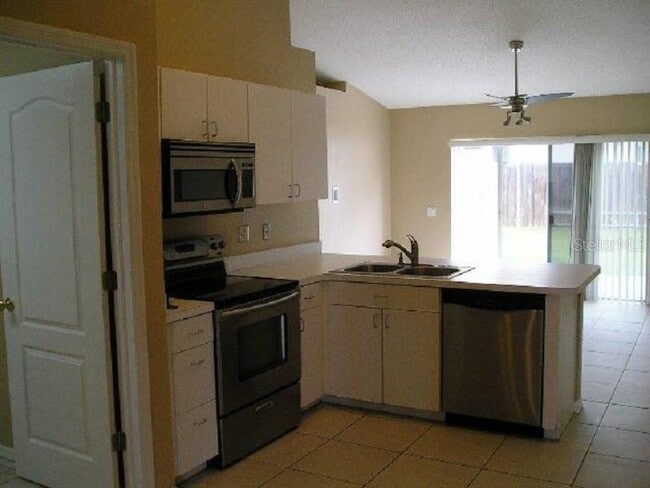 406 Sonoma Dr in Valrico, FL - Building Photo - Building Photo