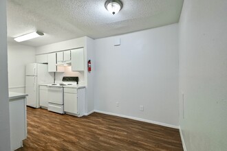 Meadow Ridge Apartments - in Fort Worth, TX - Building Photo - Building Photo