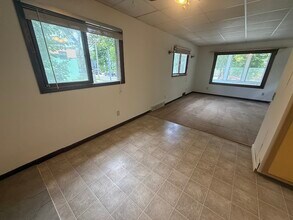1330 Dewey Ct in Madison, WI - Foto de edificio - Building Photo