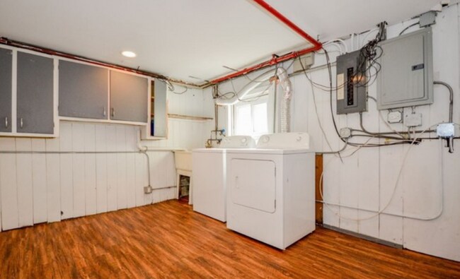 309 N Ridgeland Ave, Unit 2nd Floor in Elmhurst, IL - Building Photo - Building Photo