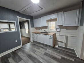 308 Bricker Ave in Dayton, OH - Building Photo - Building Photo