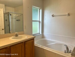 1670 Waldrep St SE in Palm Bay, FL - Building Photo - Building Photo