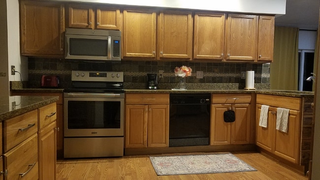 4 Keystone in Canton Township, MI - Building Photo - Building Photo