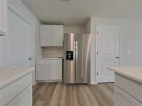 10749 Hidden Banks Gln in Parrish, FL - Building Photo - Building Photo