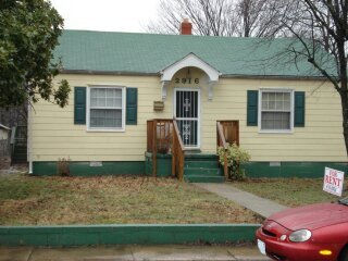 2916 Lynhaven Ave in Richmond, VA - Building Photo