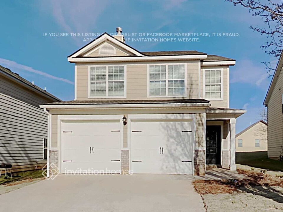 2412 Cornell Cir in Mcdonough, GA - Building Photo