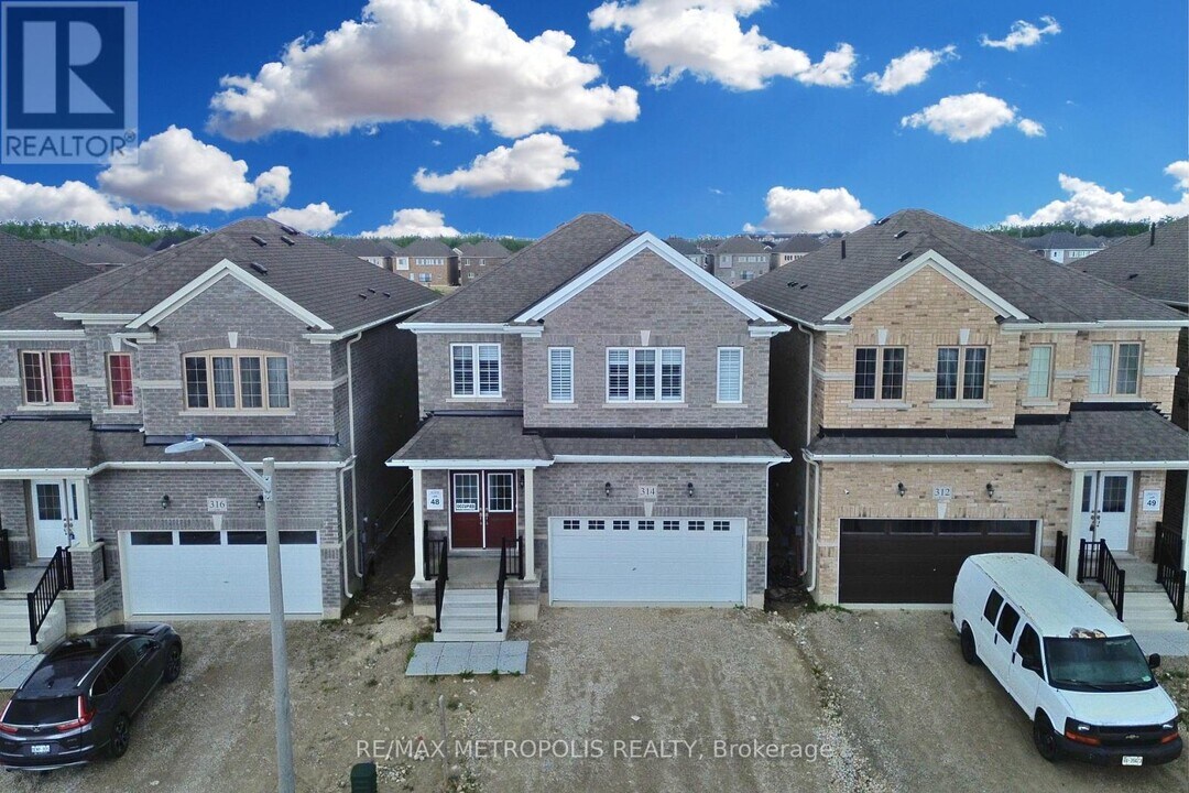 314 Russell St in Southgate, ON - Building Photo