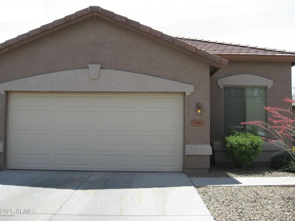 164 S 152nd Ave in Goodyear, AZ - Foto de edificio