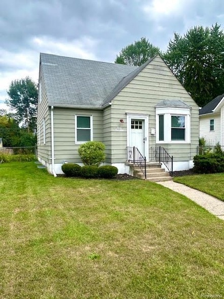 1217 Cherokee Ave in Royal Oak, MI - Foto de edificio - Building Photo