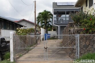 87-110-110 Kaukama Rd in Waianae, HI - Building Photo - Building Photo