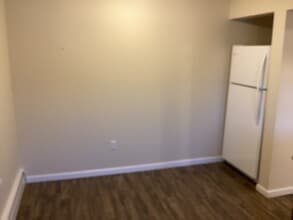 633 Main St, Unit 4 in Avoca, PA - Building Photo - Building Photo